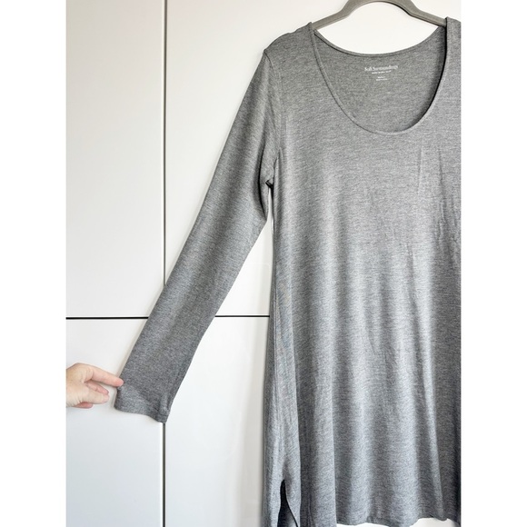 Soft Surroundings Gray Tunic Top Shark Bite Size Medium Soft Comfortable - Picture 3 of 8